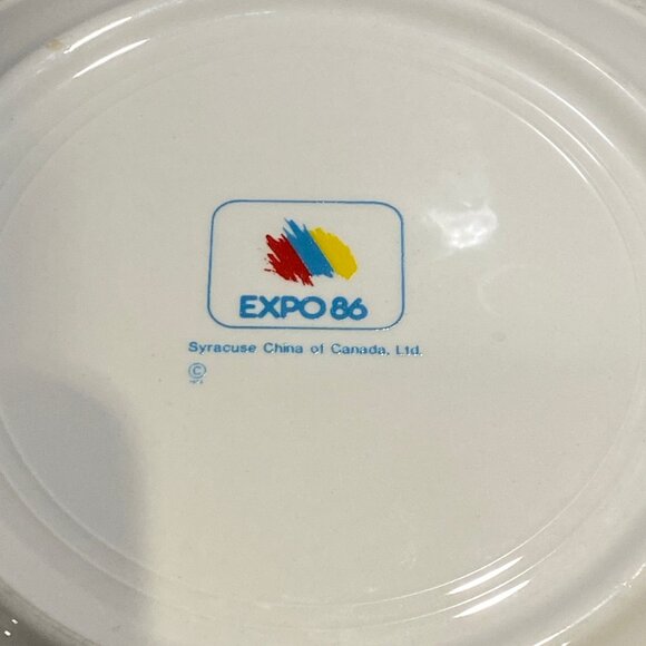 Vintage Expo 86 Vancouver Canadian Pavilion Syracuse China of Canada - Picture 5 of 10